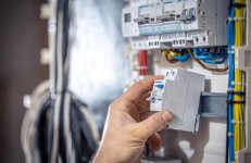 elektrik tesisatı arızası.jpg elektrik tesisatı arızası.jpg
